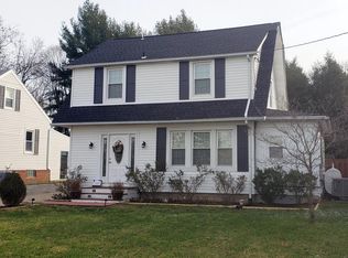 113 Riviera Dr, Pasadena, MD 21122