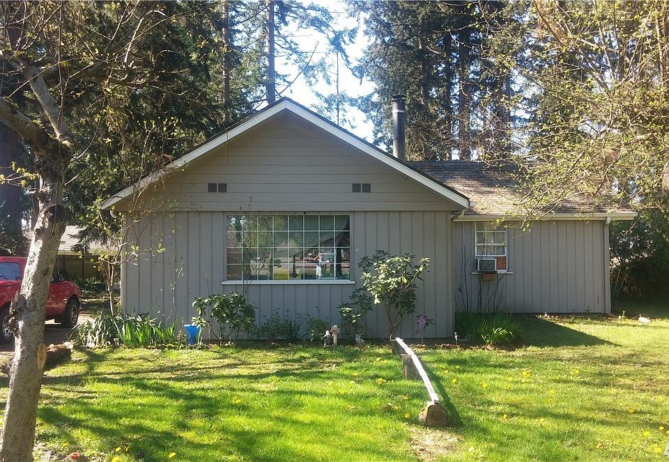 1st image of 8126 60th Dr NE