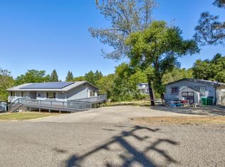 555 Arlette Ln, Diamond Springs, CA 95619