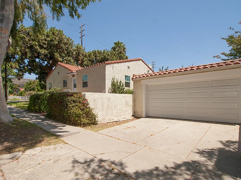 12328 Idaho Ave — Photo 16