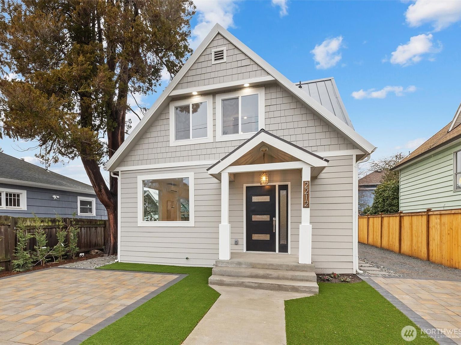 2212 N 65th Street, Seattle, WA 98103 | Zillow