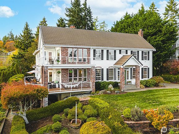 4th image of 12404 98th Avenue Ct NW
