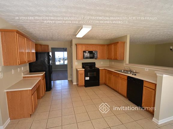 4th image of 830 Creek Cove Way