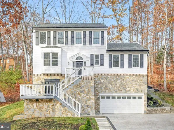 2008 Coast Guard Dr, Stafford, VA 22554