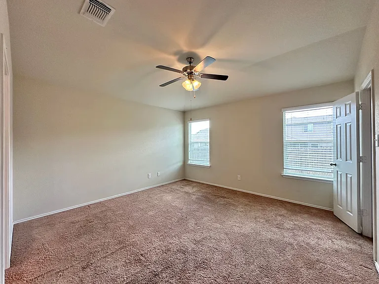 3414 Parkmill Dr — Photo 16