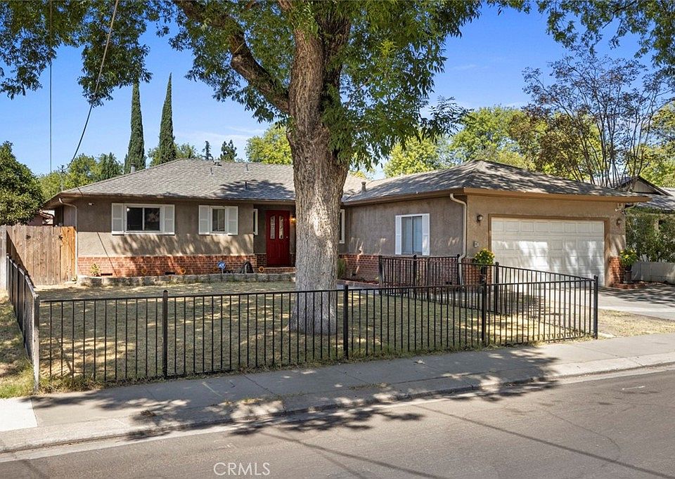 1st image of 2905 Debbie Ln