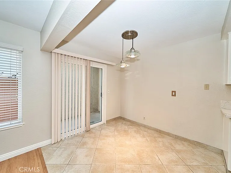 16621 Shenandoah Ave — Photo 5