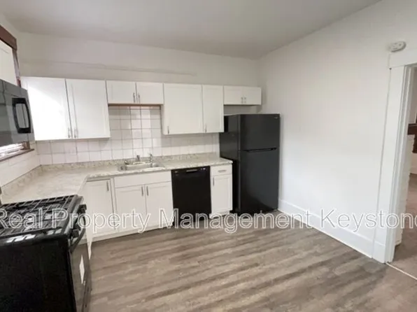 709-711 Woodward Ave, Mc Kees Rocks, PA 15136