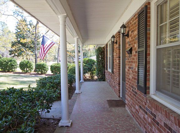 5th image of 1225 Williams Dr