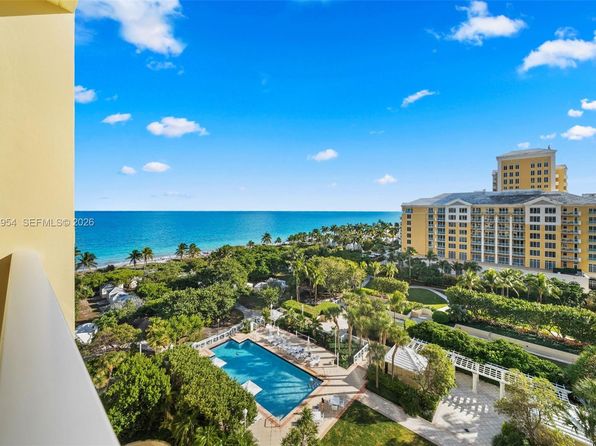 430 Grand Bay Dr APT 904