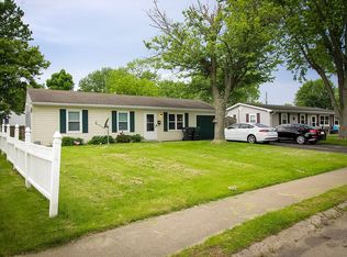 832 Princeton Dr, New Whiteland, IN