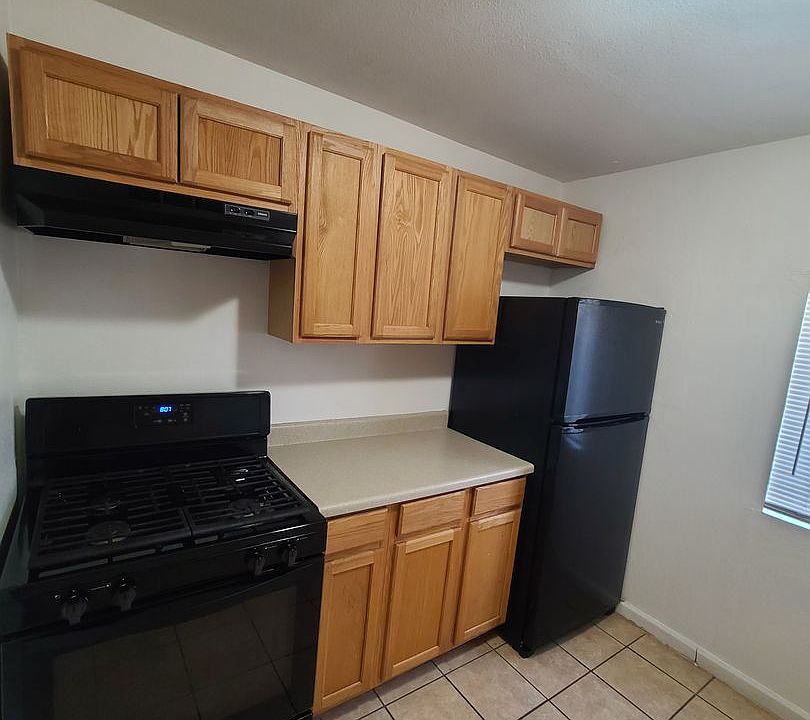 702 Adams Ave 702 Adams Ave El Centro CA Zillow