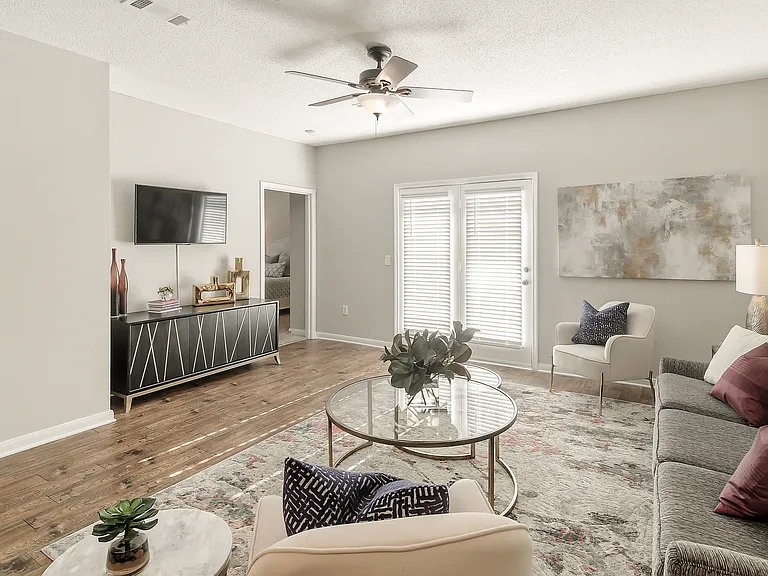 Lagniappe of Biloxi Apartment Homes — Photo 8
