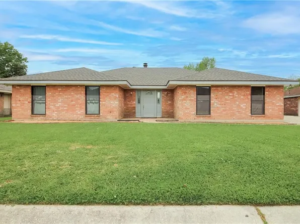 2137 Carmel Valley Dr, La Place, LA 70068
