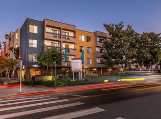 Windsor Court, Los Angeles, CA 90006