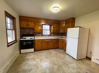 8 Kenwood Ave, Carlisle, PA 17013