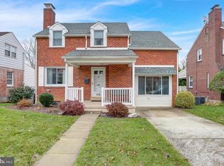 513 Lawrence Ave, West Lawn, PA 19609