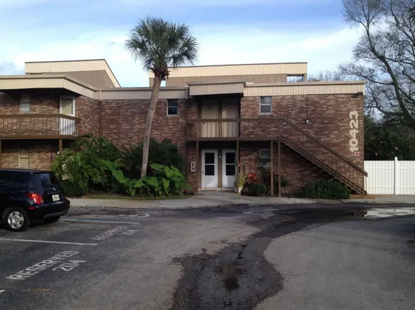 10423 Carrollbrook Cir APT 102, Tampa, FL 33618