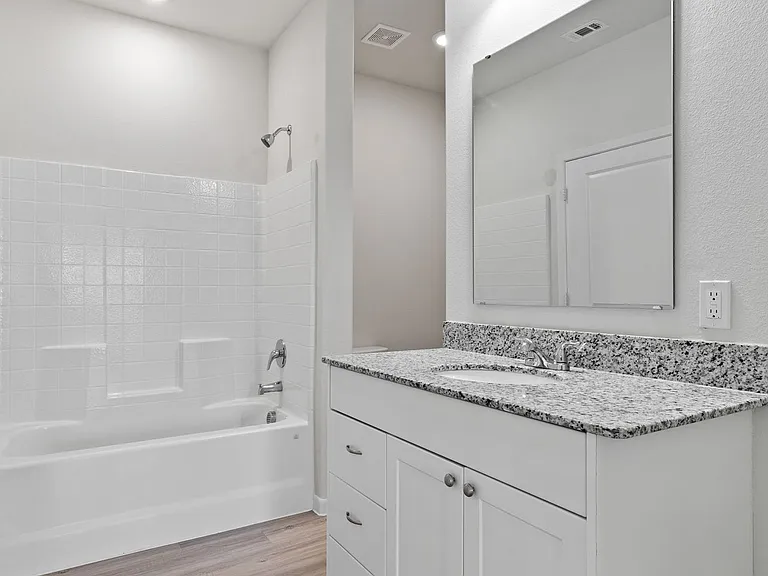 The Flats at Van Alstyne - New Luxury Apartment Home — Photo 40