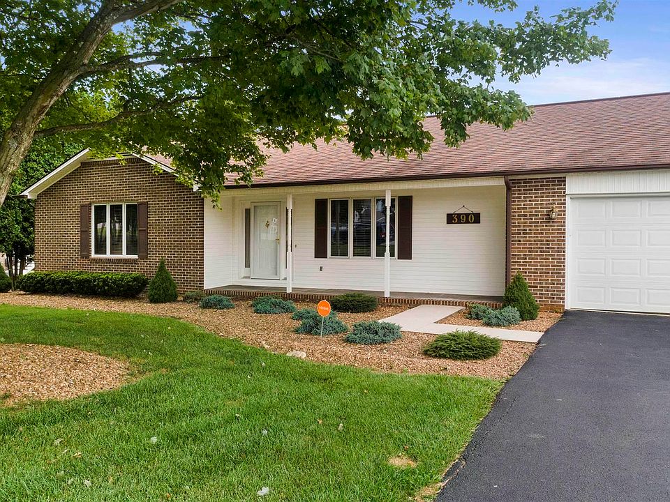 1st image of 390 Wytheview Dr
