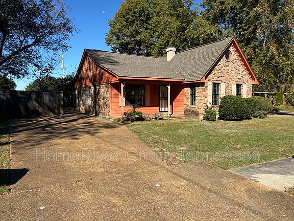 2nd image of 4955 Barkshire Dr