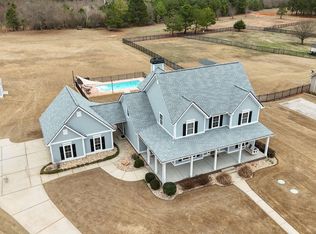 187 Rock House Rdg, Senoia, GA 30276