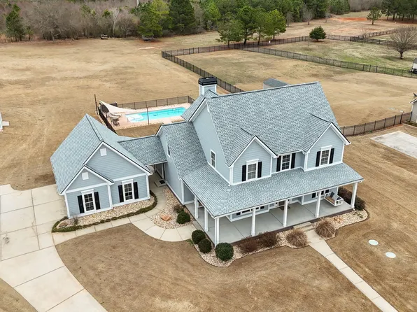 187 Rock House Rdg, Senoia, GA 30276