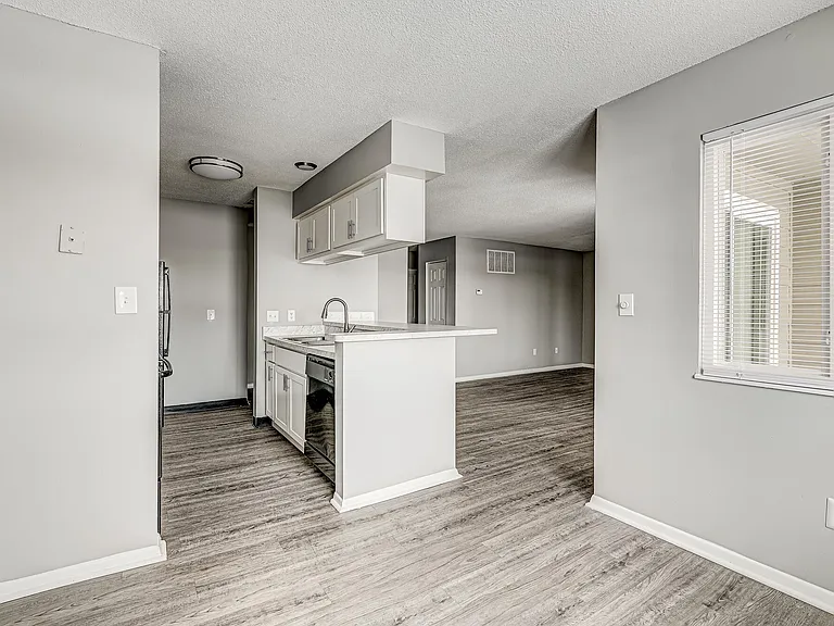 The Villages of Bent Tree Apartments — Photo 31