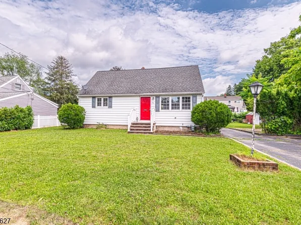 141 Cedar Ave, Pompton Lakes Boro, NJ 07442