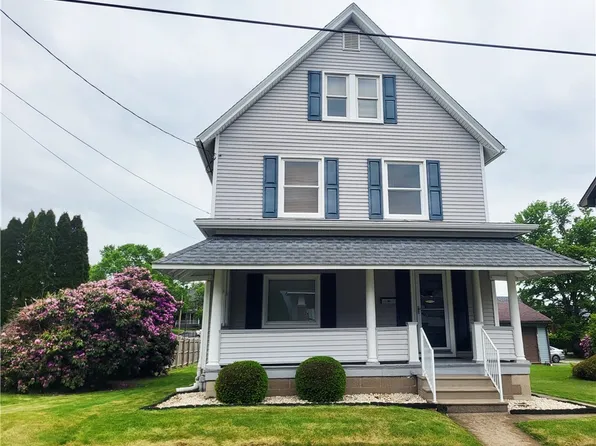 522 W 3rd Ave, Derry, PA 15627