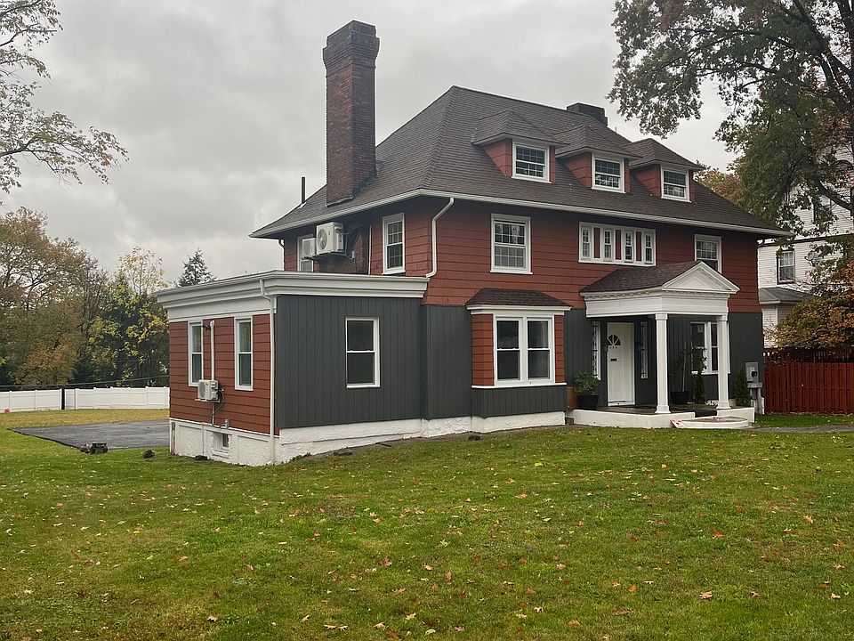1st image of 135 So Munn Ave