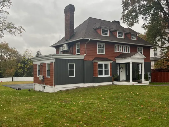 135 So Munn Ave, East Orange, NJ 07018