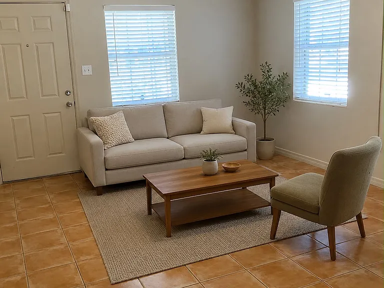 647 San Juan Blvd — Photo 4