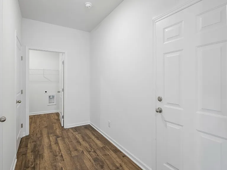 1107 Emily Louise Ln — Photo 7