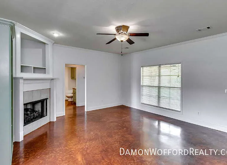 107 Emry Cv — Photo 17
