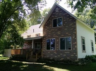 2344 N Weldon Rd, Winnebago, IL 61088