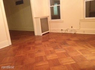 1820 Stephen St, Ridgewood, NY 11385