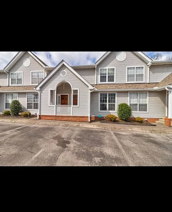 106 Sylvan Glen Ct