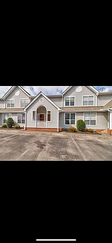 106 Sylvan Glen Ct Photo 1