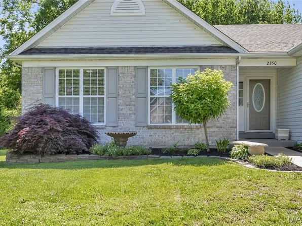2350 Fountain Dr, Barnhart, MO 63012