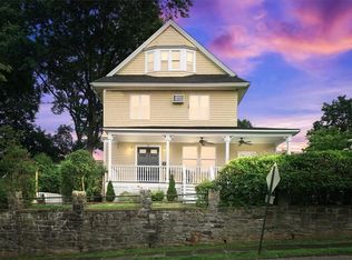 76 Marquand Ave, Bronxville, NY 10708