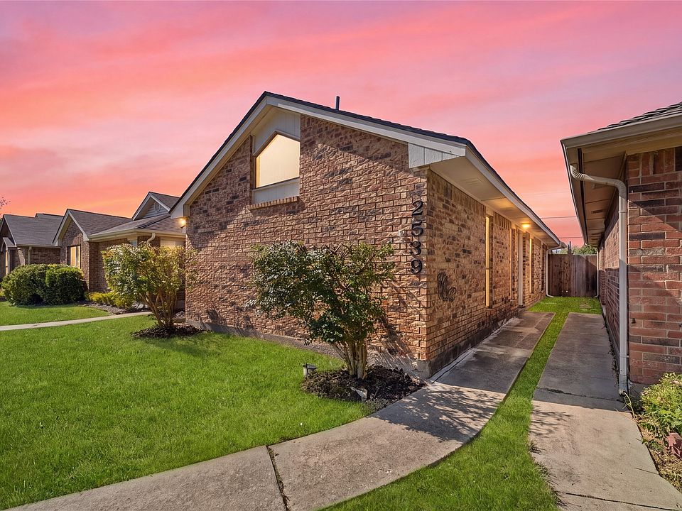 1st image of 2539 Sunscape Ln