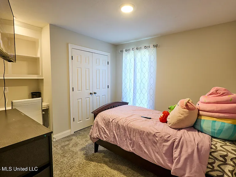 115 Rotherfield Pl — Photo 15