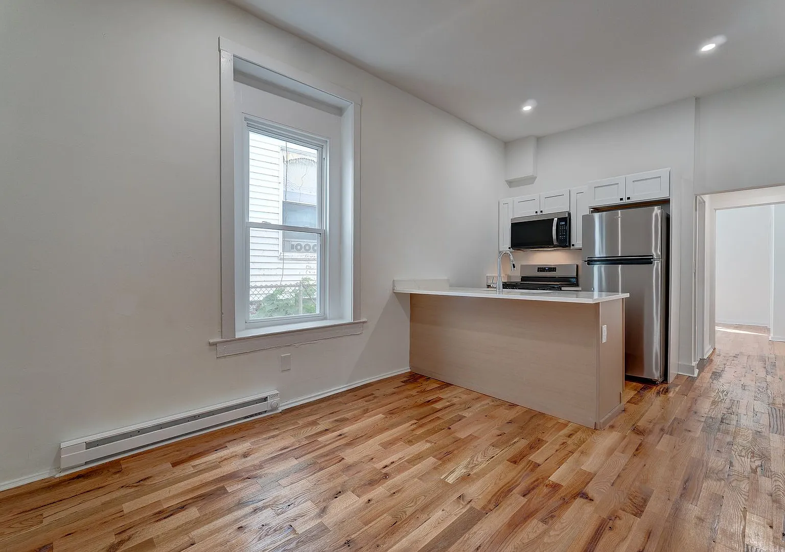 522 Elm St — Photo 1
