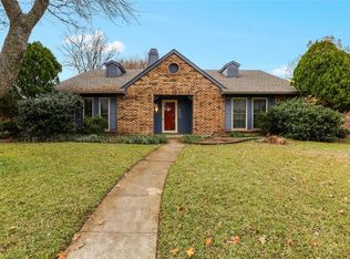 1609 Hutchinson Dr, Mesquite, TX 75150