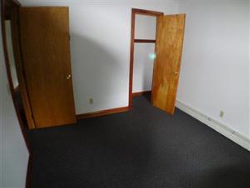 1st image of 171 E Lorain St APT 3