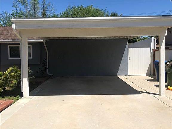3rd image of 7464 Ponce Ave