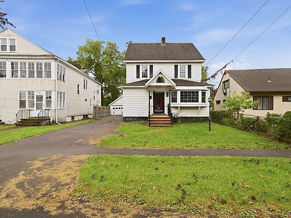 4th image of 316 Berwick Rd S
