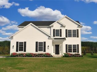 7 Knoche Way, Orchard Park, NY 14127