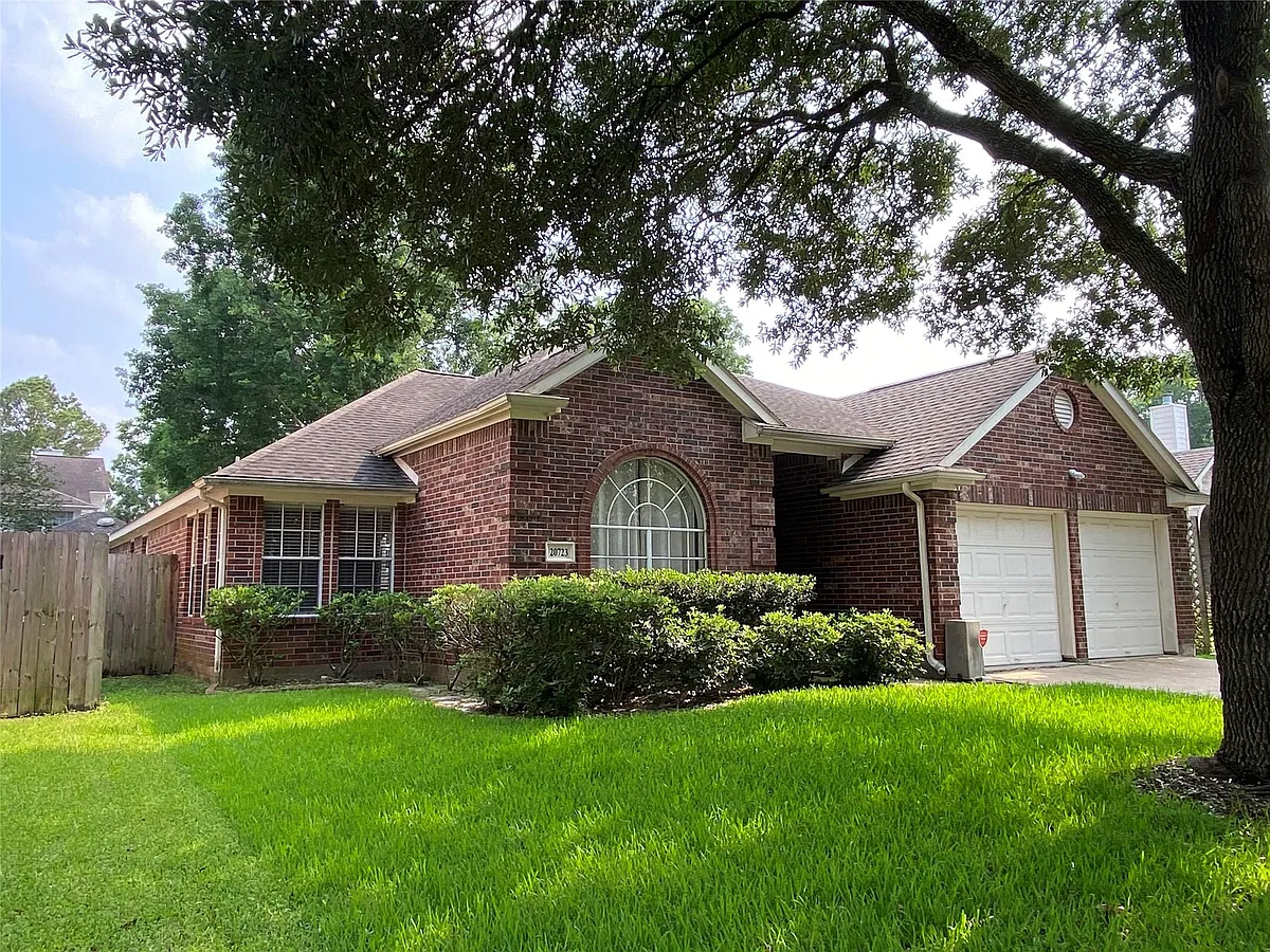Building Photo - 20723 Spring Rose Dr